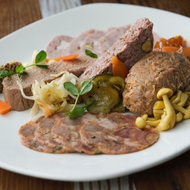 Revival Bar Kitchen Restaurant Berkeley Ca Opentable