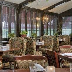 The Red Coach Inn Restaurant - Niagara Falls, NY | OpenTable