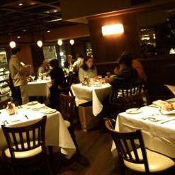 Restaurant Bobby Van S Grill Times Square New York Ny Opentable