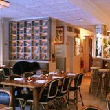 Cover image for Cafe Cluny