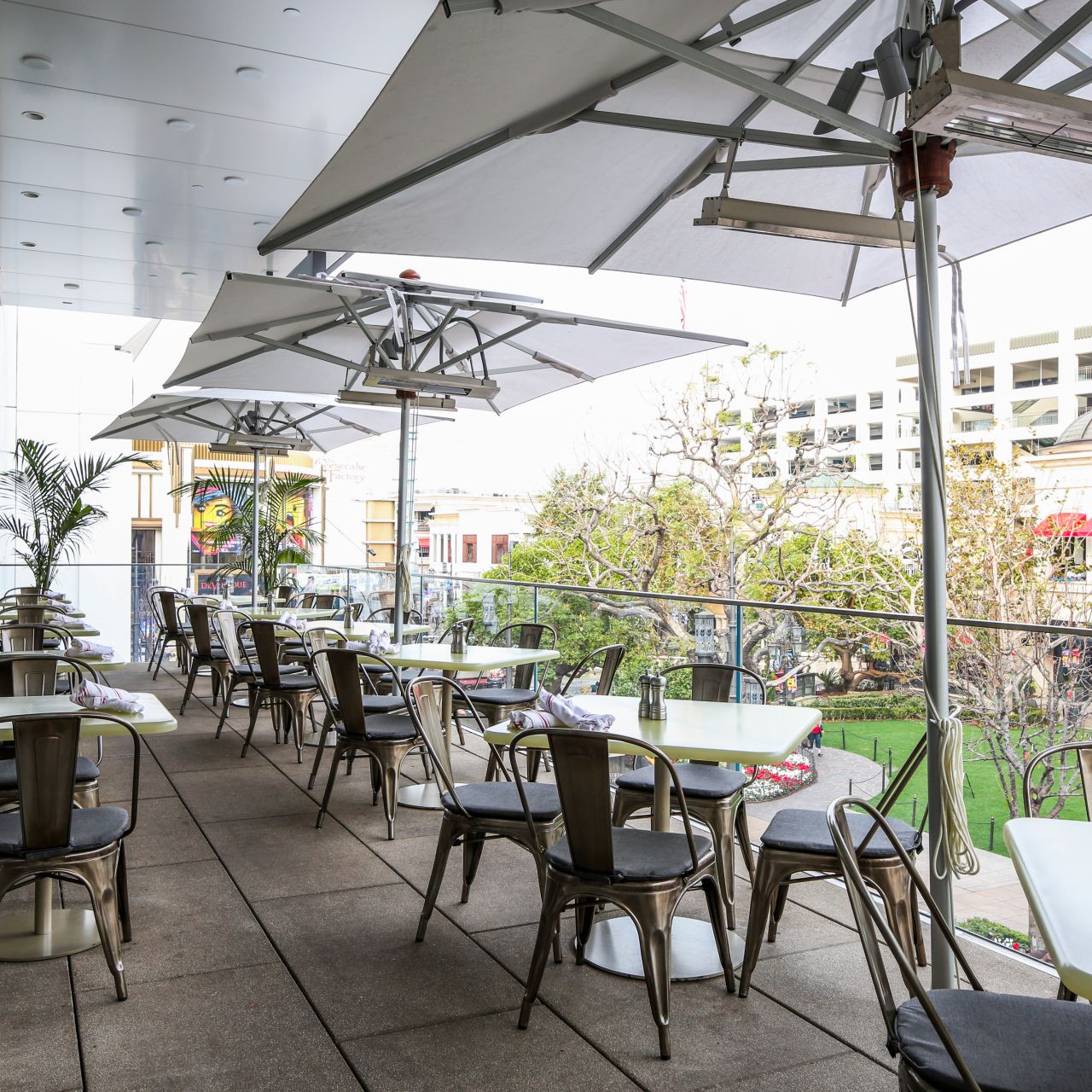 Bar Verde � Nordstrom at the Grove 