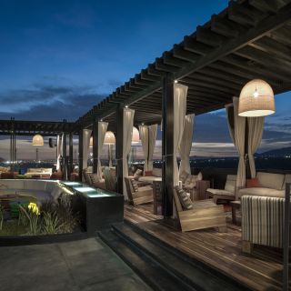 The Rooftop at The Cape a Thompson Hotel