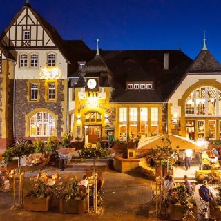 Bahnhof Cues Das Brauhaus