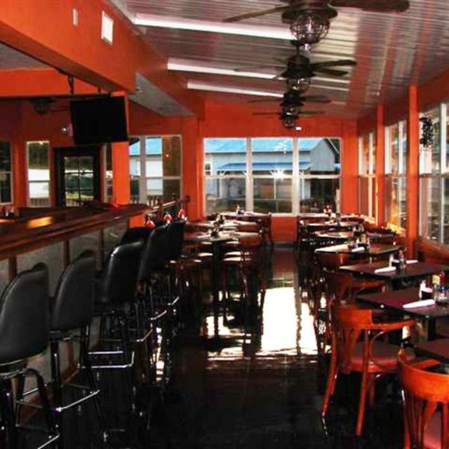 JB Boondocks Updated 2024, Bar And Lounge in HoweyintheHills, FL