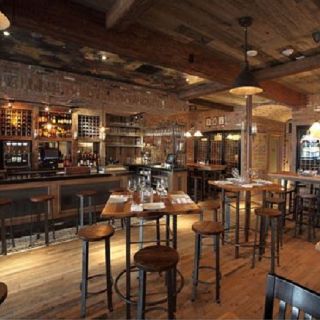 Winston's Whiskey & Wine Bar