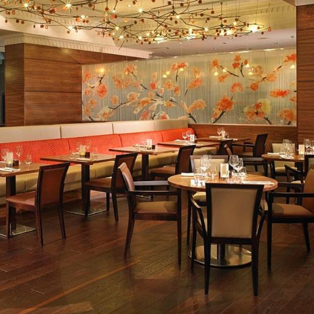 Walter's Bar and Grill/Bristol Royal Marriott Afternoon Tea Restaurant