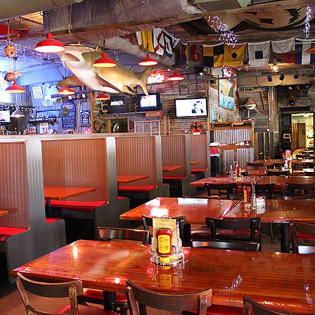 Hammerhead Fred's Updated 2024, Seafood Restaurant in Panama City Beach, FL