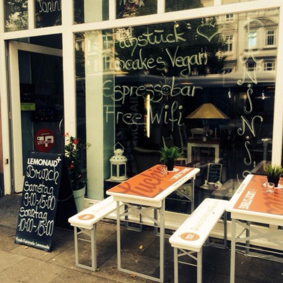 CAFE NEO, Hamburg - Winterhude - Bilder och restaurangomdömen