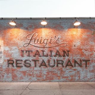 Luigi's Restaurant & Bar