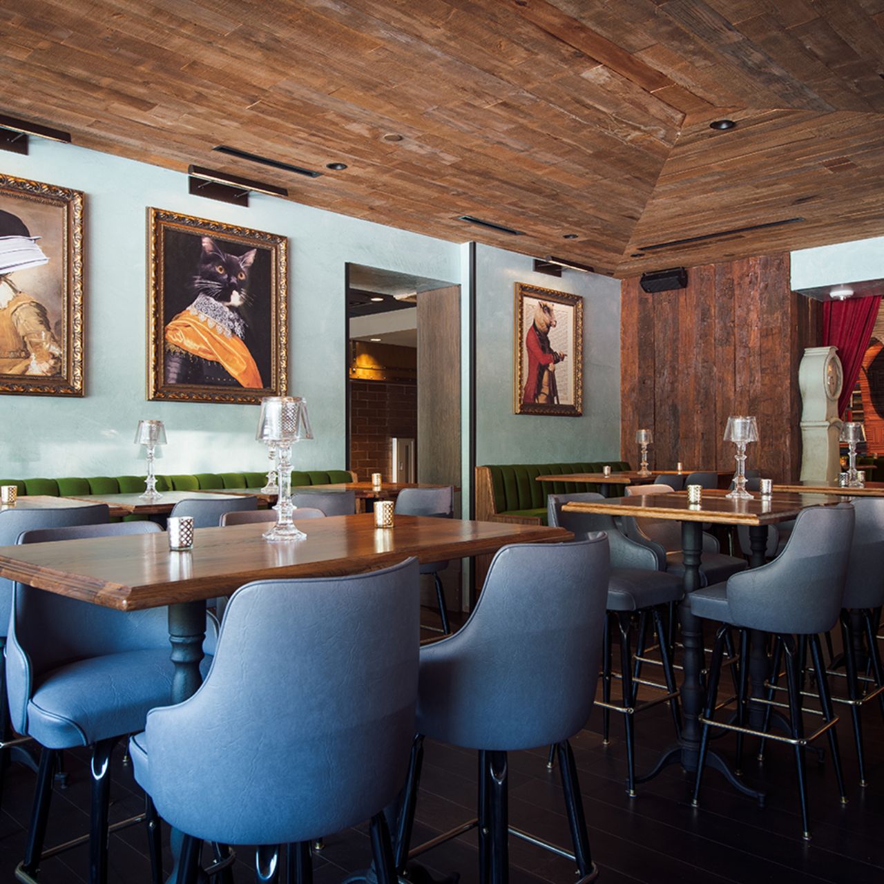 The Tuck Room Tavern Los Angeles Restaurant Los Angeles