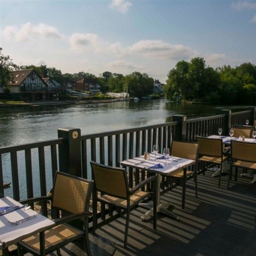 Blue River Café Updated 2024, British Restaurant in Maidenhead, Berkshire