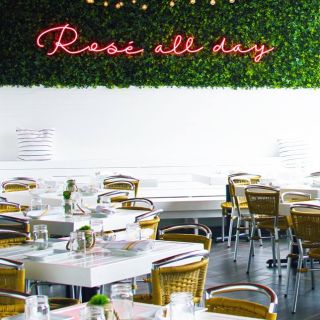 The Hampton Social - River North