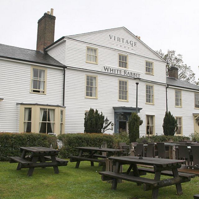The White Rabbit Updated 2024, International Restaurant in Maidstone