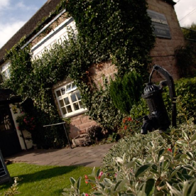 The Hanging Gate Updated 2024, International Restaurant in Belper