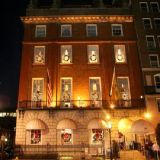 Cover image for Hampshire House