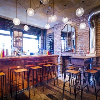 A photo of Bubbledogs restaurant