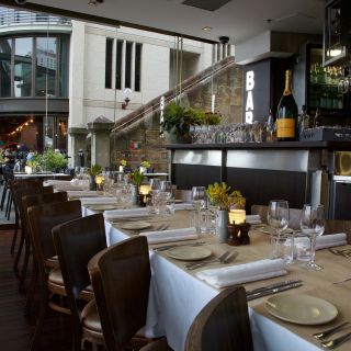 Eastbank Cafe Bar Pizzeria