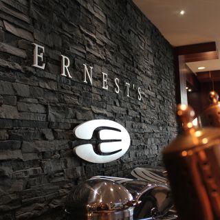 Ein Foto von Ernest's at NAIT