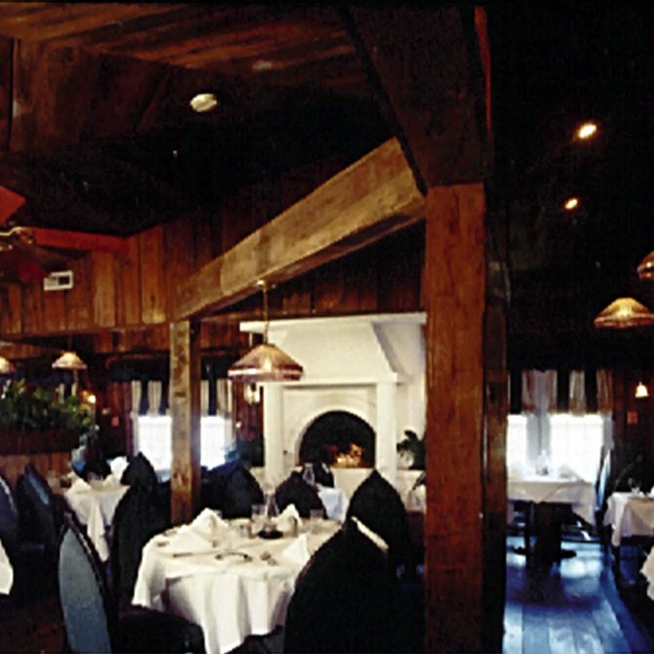 The Cabin At Mario S Spa Restaurant Aurora Oh Opentable