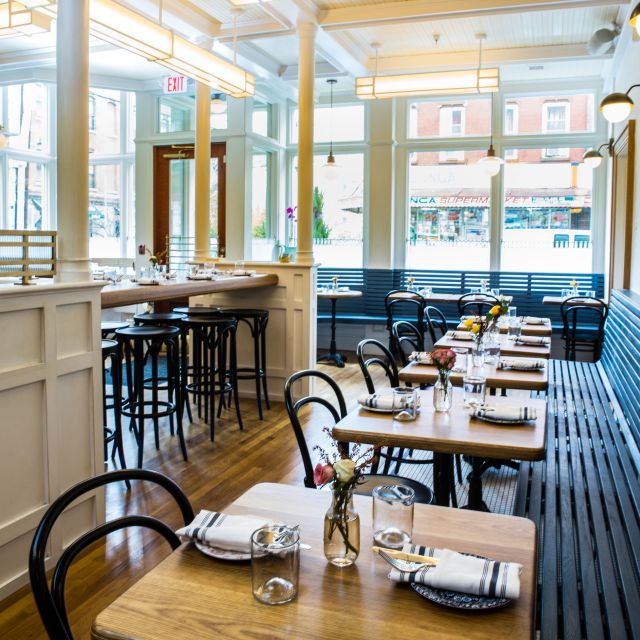 Mathews Food Drink Restaurant Jersey City Nj Opentable