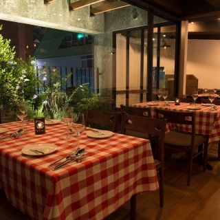 オストレア 新宿三丁目店