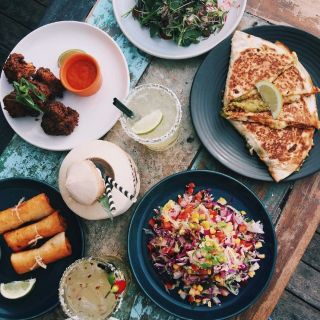 MexiCali Bar y Taqueria