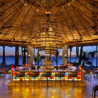 Agua Restaurant
