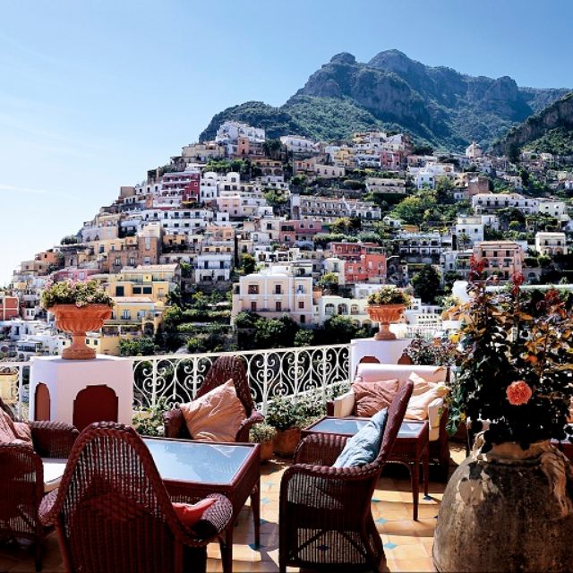 Champagne & Oyster Bar Restaurant - Positano, Campania | Book on OpenTable