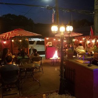 Quenas Restaurant