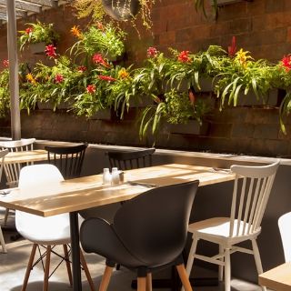 Gumtree Restaurant & Bar-Metro Aspire Hotel Sydney