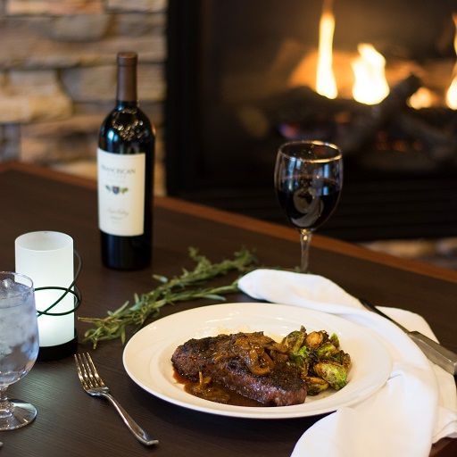 Jacksons Restaurant Rotisserie Bar Doubletree Hotel Moon