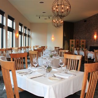 OLiV Tapas Bar & Restaurant at Strewn Winery