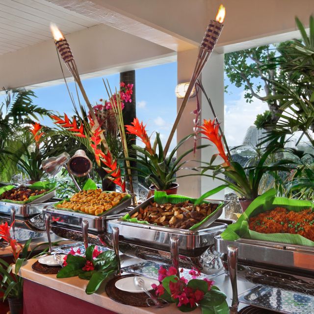 Tropics BBQ - Hilton Guam Resort & Spa - Updated 2024, American ...