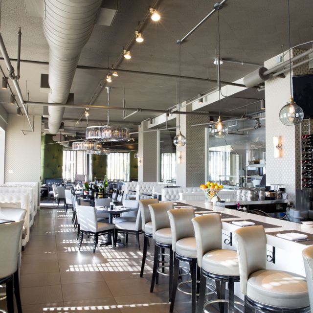 Grand Street Plaza Restaurant Kansas City Mo Opentable Grand Street Plaza Restaurant