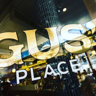 Gus' Place
