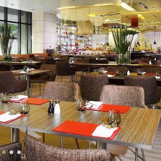 Escape Restaurant & Lounge