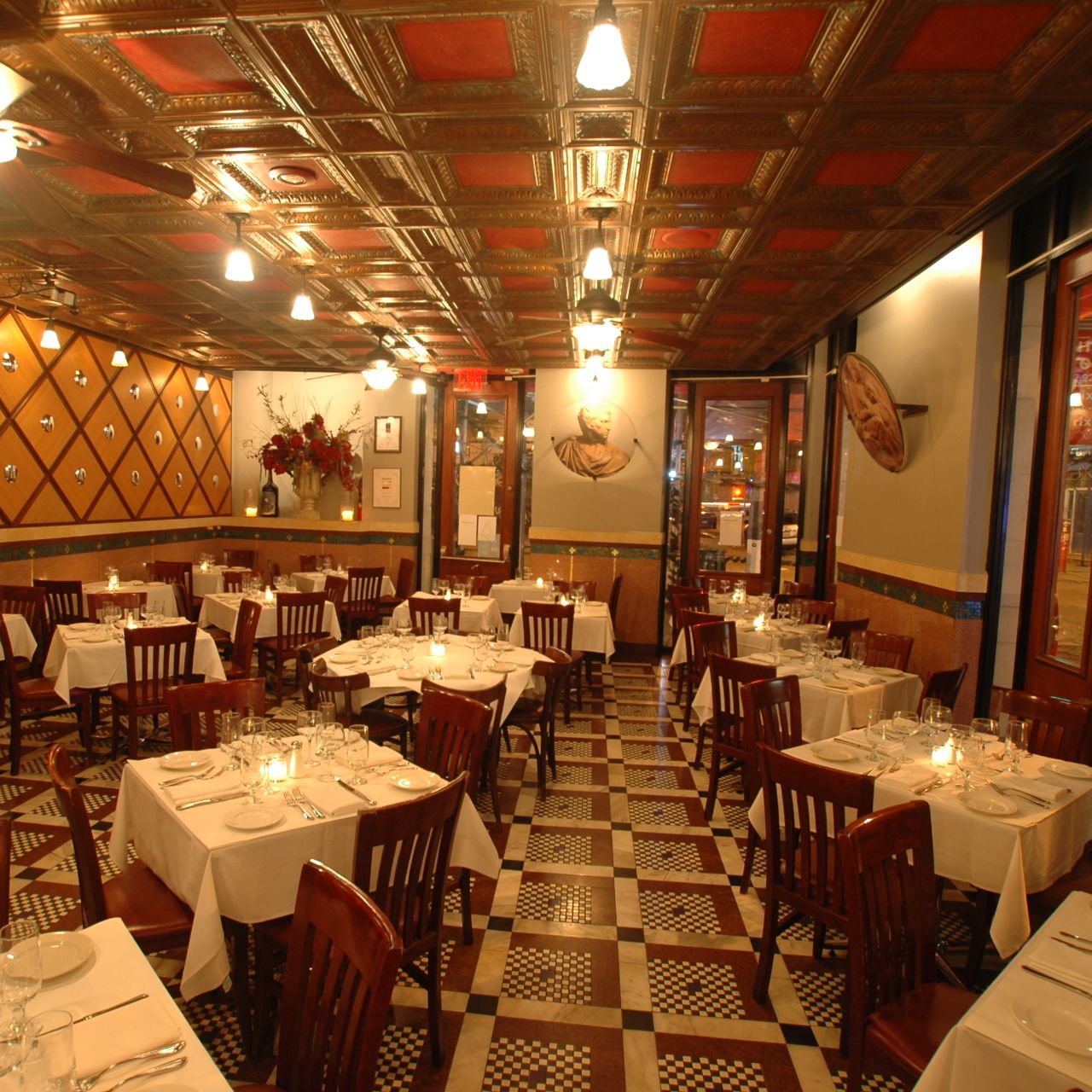 The Tyger, Little Italy restaurant, NYCtourism