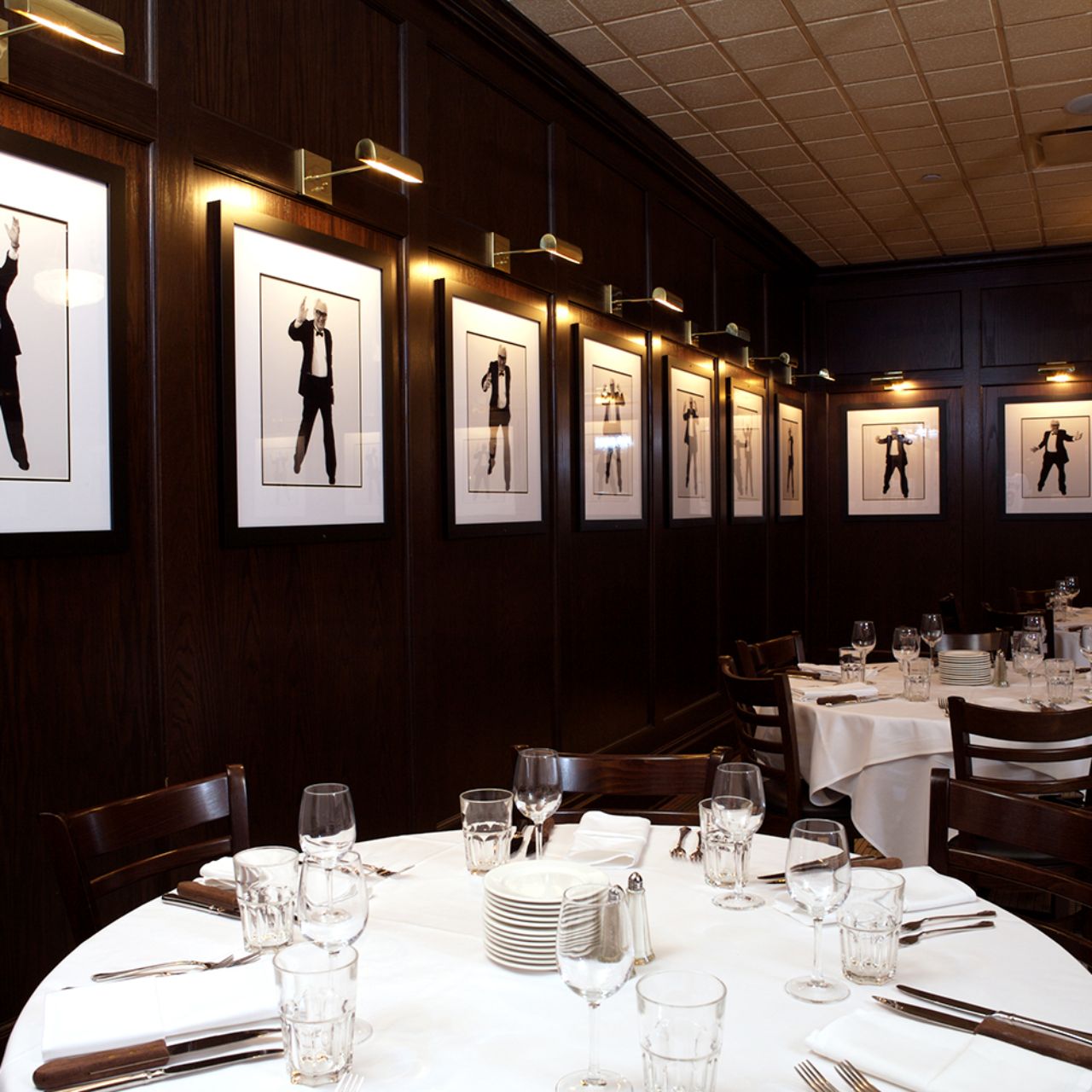 Chicago mob's history at Harry Caray's Italian Steakhouse