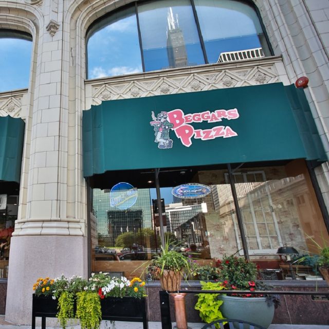 Restaurant Beggars Pizza Chicago, , IL OpenTable