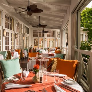 17 Restaurants Near Hilton Garden Inn Miami South Beach Royal Polo
