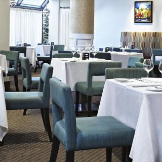 Crave Restaurant - Sheraton Parkway Hotel
