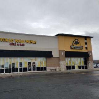 Buffalo Wild Wings - Mattoon