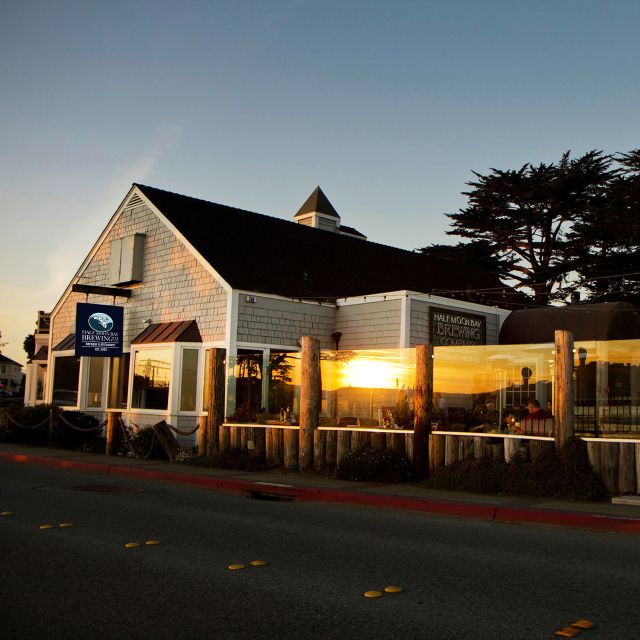 half moon bay brewing company餐廳 cahalf moon bay opentable