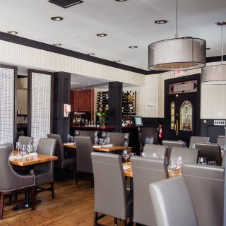 Riverbank Bistro