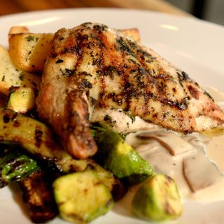 30 Restaurants Near Doubletree By Hilton Cleveland Downtown 30 Restaurants Near Doubletree By