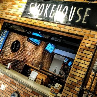 SmokeHouse Tailgate Grill