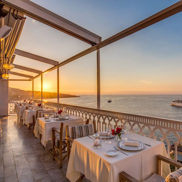 Vesuvio Panoramic Restaurant @ Hotel Mediterraneo Sorrento - Sant ...