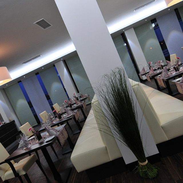 Restaurante Hotel und Restaurant Rheingarten Duisburg, , NW OpenTable