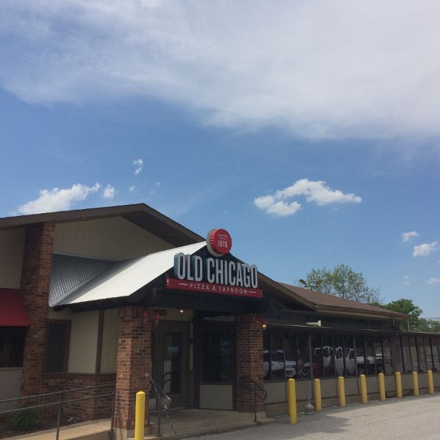 Restaurante Old Chicago Pizza & Taproom - Bettendorf - Bettendorf, IA ...