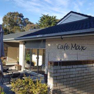 Max's Cafe & Restaurant